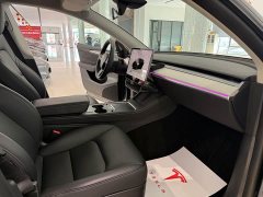 Tesla Model Y Edition - фото 4