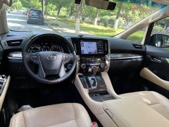 Li Auto 2.5L HV Edition - фото 17