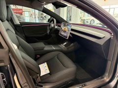 Tesla Model 3 Edition - фото 4