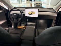 Tesla Model Y Edition - фото 4