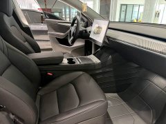 Tesla Model Y Edition - фото 6