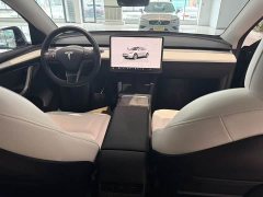 Tesla Model Y Edition - фото 4