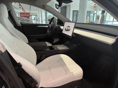 Tesla Model Y Edition - фото 5