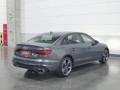 Audi A4L 40 TFSI Luxury Version - фото 2