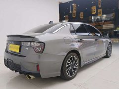 Lynk & Co 03 1.5TD DCTPlus - фото 7