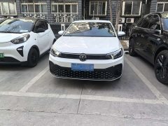 Volkswagen 1.5L Edition - фото 1