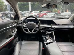 Lynk & Co Eado PLUS Blue Whale NE 1.4T GDI DCT Premium - фото 13
