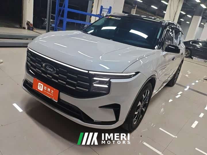 Land Rover L 2.0T EcoBoost AWD Version