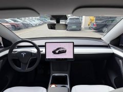 Tesla Model Y Edition - фото 8
