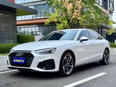Audi A4L 40 TFSI Fashion Version - фото 1
