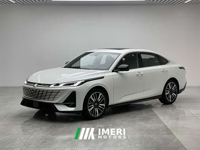 Changan 1.5T 500Bar Smart Version - автомобиль из Китая
