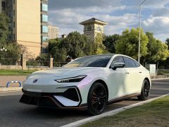 Changan UNI-V 2.0T Version - фото 1