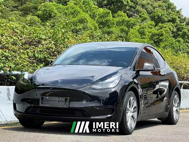 Tesla Model Y Edition