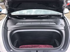 Tesla Model Y Edition - фото 17