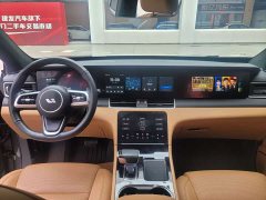 Li Auto ONE Extended-Range 6-Seater - фото 5