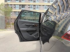 Lynk & Co Haoyue 1.8TD DCT black gold limited edition 7 seats - фото 12