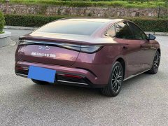BYD DM-i 1.5L 121km Luxury Version - фото 5