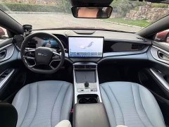 BYD DM-i 1.5L 121km Luxury Version - фото 8