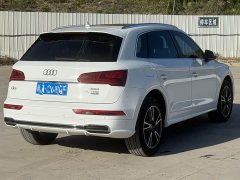 Audi Q5L 40 TFSI Fashionable and Elegant - фото 7