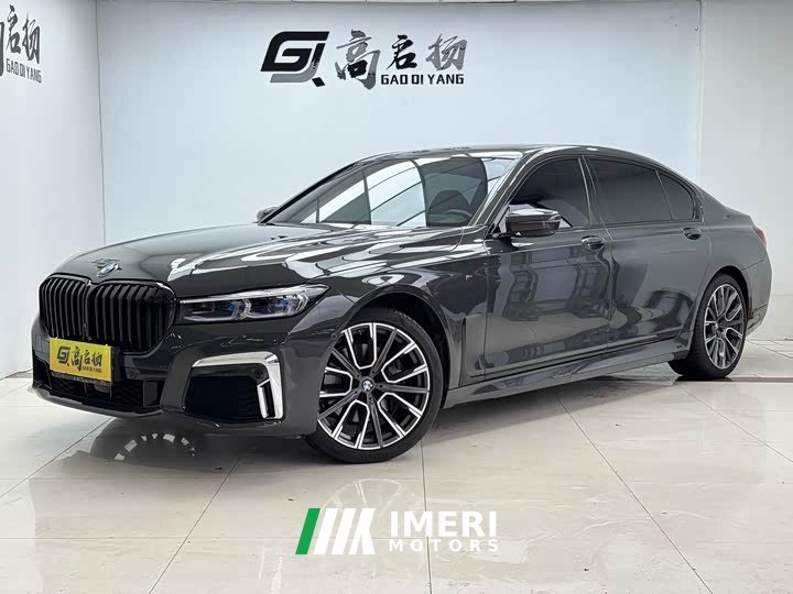 BMW 7 Series 2019 740Li xDrive Executive M Sports Package - автомобиль из Китая