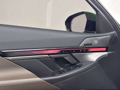 BMW 5 Series 530Li Leading M Sports Package - фото 14