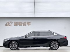 BMW 5 Series 530Li Leading M Sports Package - фото 6