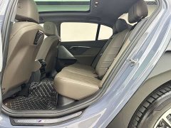 BMW 5 Series 530Li Leading M Sports Package - фото 7