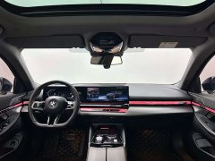 BMW 5 Series 530Li Leading M Sports Package - фото 8
