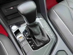 Volkswagen L 330TSI 2WDR-Line Edition - фото 13