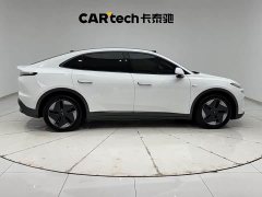 Li Auto Ledo L60 2024 60kWh four-wheel drive version - фото 12