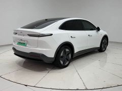 Li Auto Ledo L60 2024 60kWh four-wheel drive version - фото 8