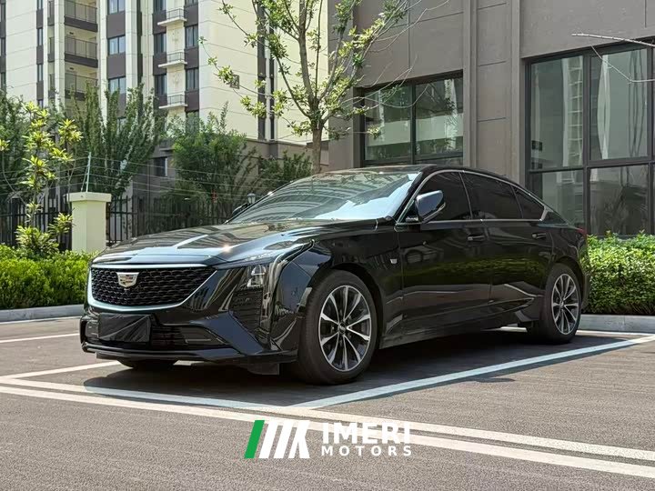 Cadillac CT5 28T Edition - автомобиль из Китая