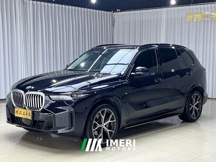 BMW X5 xDrive 30Li Deluxe VersionM - автомобиль из Китая