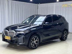 BMW X5 xDrive 30Li Deluxe VersionM - фото 1