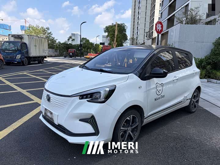 Changan E-Star Edition - автомобиль из Китая