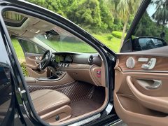 Mercedes-Benz E 300 L Luxury Version - фото 11