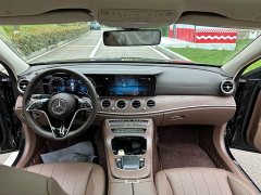 Mercedes-Benz E 300 L Luxury Version - фото 4