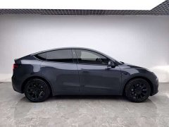 Tesla Model Y Edition - фото 5