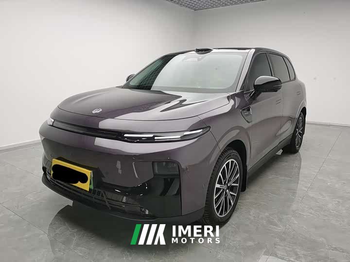 Leapmotor B10 600 Edition - автомобиль из Китая