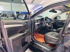 BYD 2.0T AWDLuxury Edition 7 - фото 20