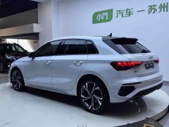 Audi A3 Sportback 35 TFSI Luxury Version - фото 4
