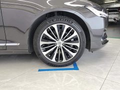 Volvo S90 2024 B5 Zhiyi Deluxe Edition - фото 6