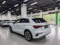 Audi A3 Sportback 35 TFSI Version - фото 3
