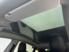 Tesla Model Y Long Range Edition 3D7 - фото 17