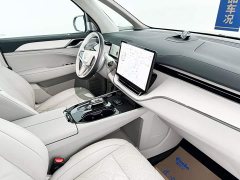 Volvo EM90 Ultra - фото 17