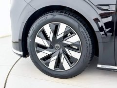 Volvo EM90 Ultra - фото 5