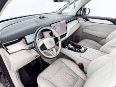Volvo EM90 Ultra - фото 7