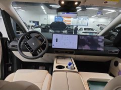 Li Auto MEGA Home Edition - фото 13