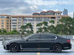 BMW 7 Series 740Li Exclusive M Sports Package - фото 9