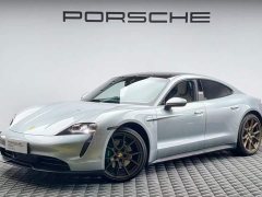 Porsche Taycan - фото 1